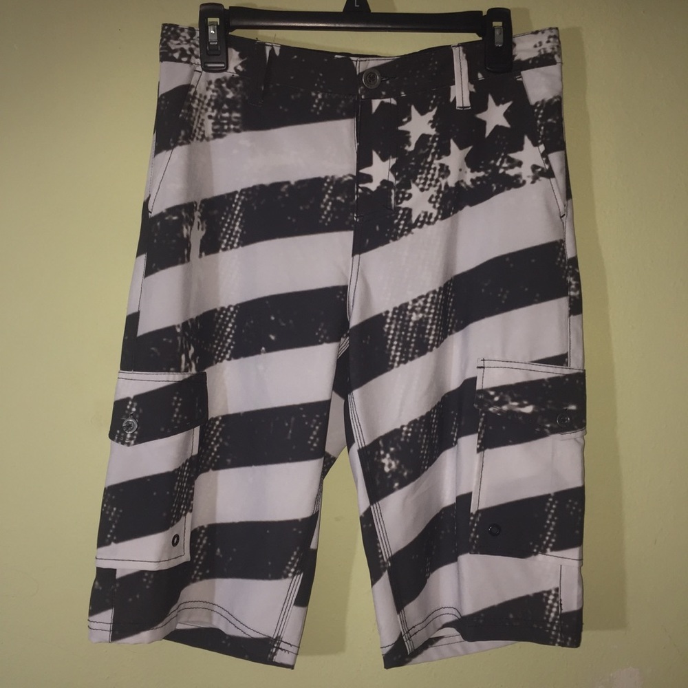 900 Tony hawk shorts